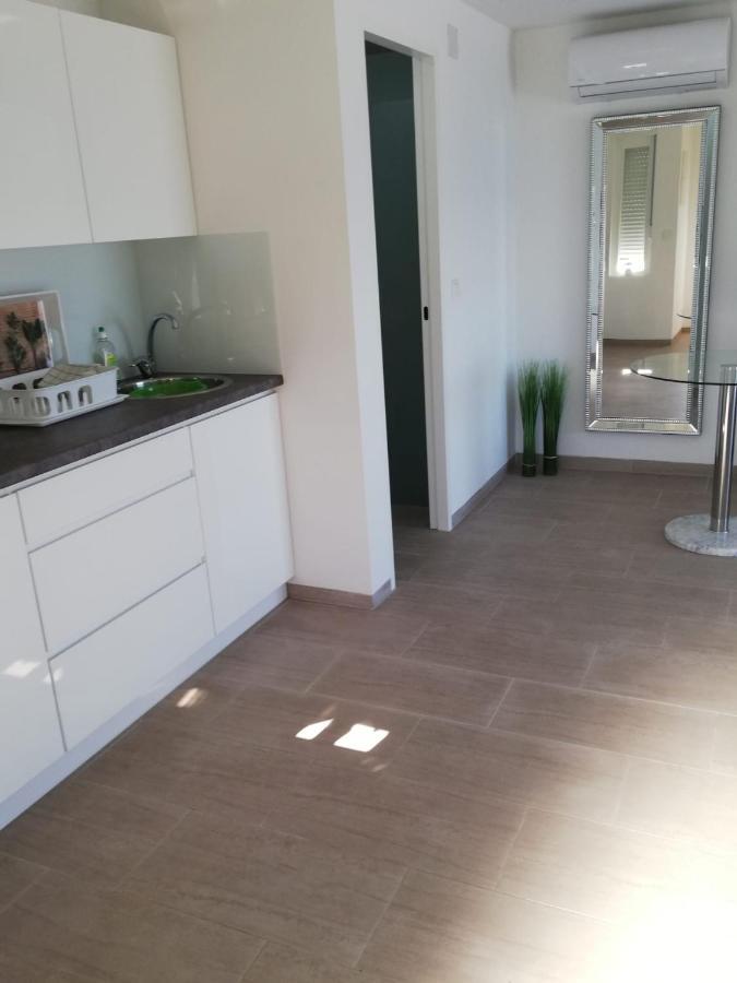 Apartmani Deluxe Jasenice (Zadar) Exterior foto
